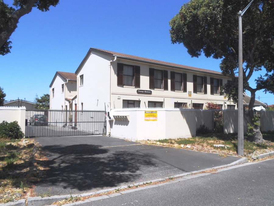 To Let 3 Bedroom Property for Rent in Fairways Western Cape